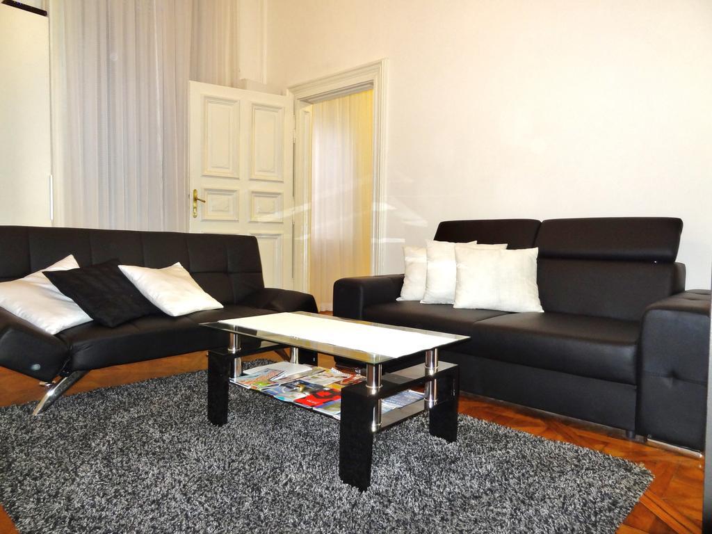 Erzsebet Boulevard Apartment ブダペスト エクステリア 写真