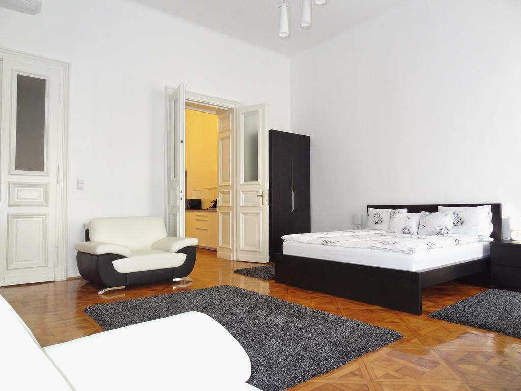 Erzsebet Boulevard Apartment ブダペスト 部屋 写真