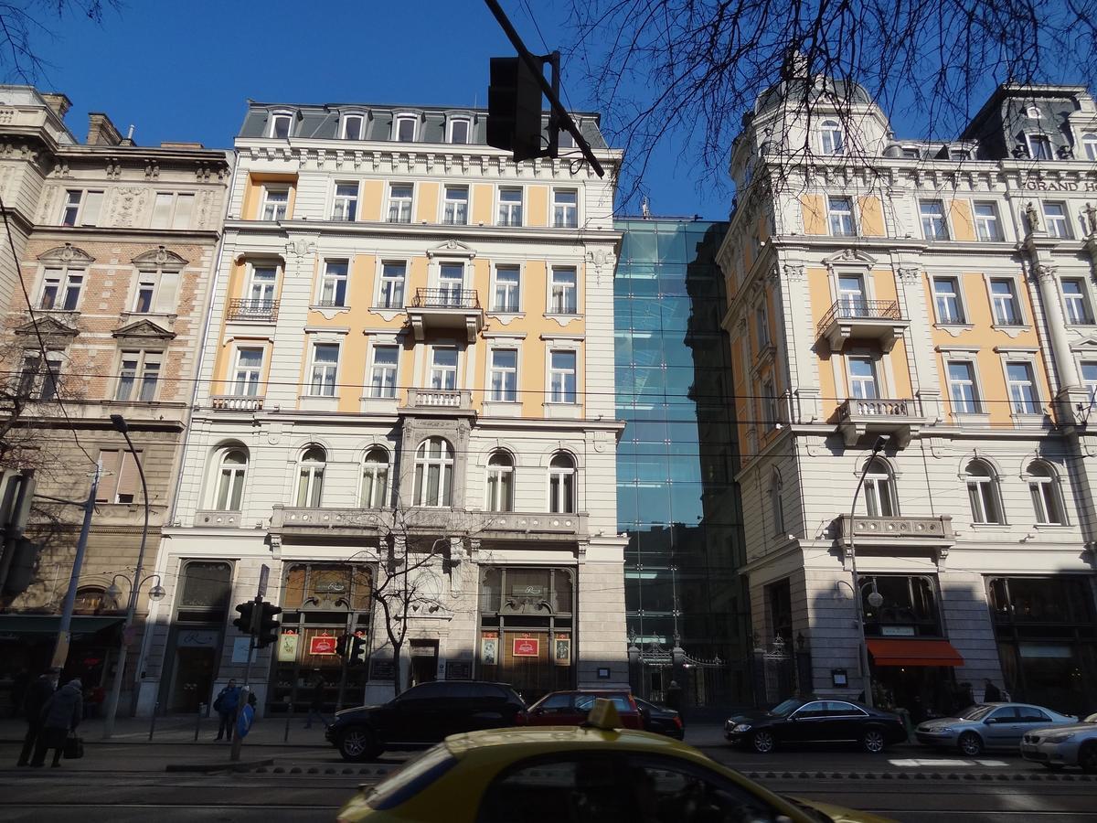 Erzsebet Boulevard Apartment ブダペスト エクステリア 写真