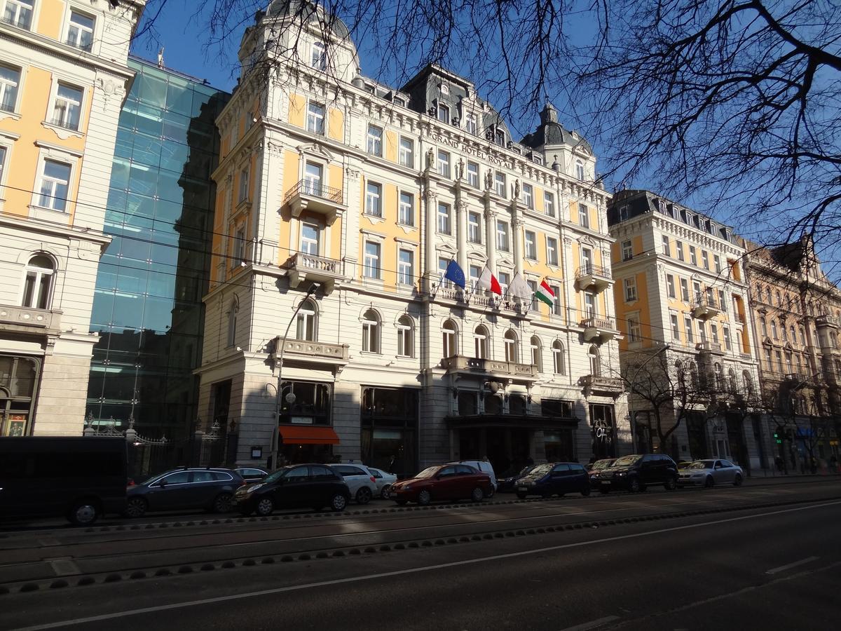 Erzsebet Boulevard Apartment ブダペスト エクステリア 写真